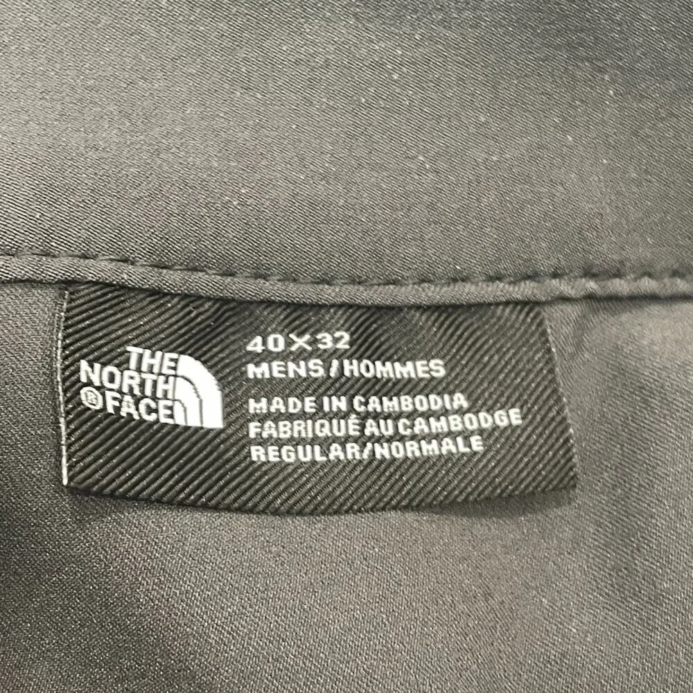 The North Face Pants Men’s 40x32 Gray Stretch Outdoors Hiking Zip Back‎ Pocket